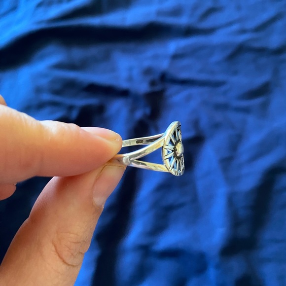 Sun and moon eclipse ring - Picture 3 of 3